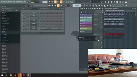 Day #19 - Making music live everyday for a year - Music and Conversation Podcast, come chat!
