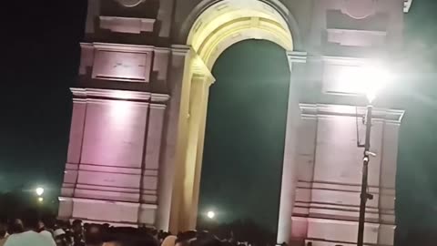 #trending. Delhi india gate