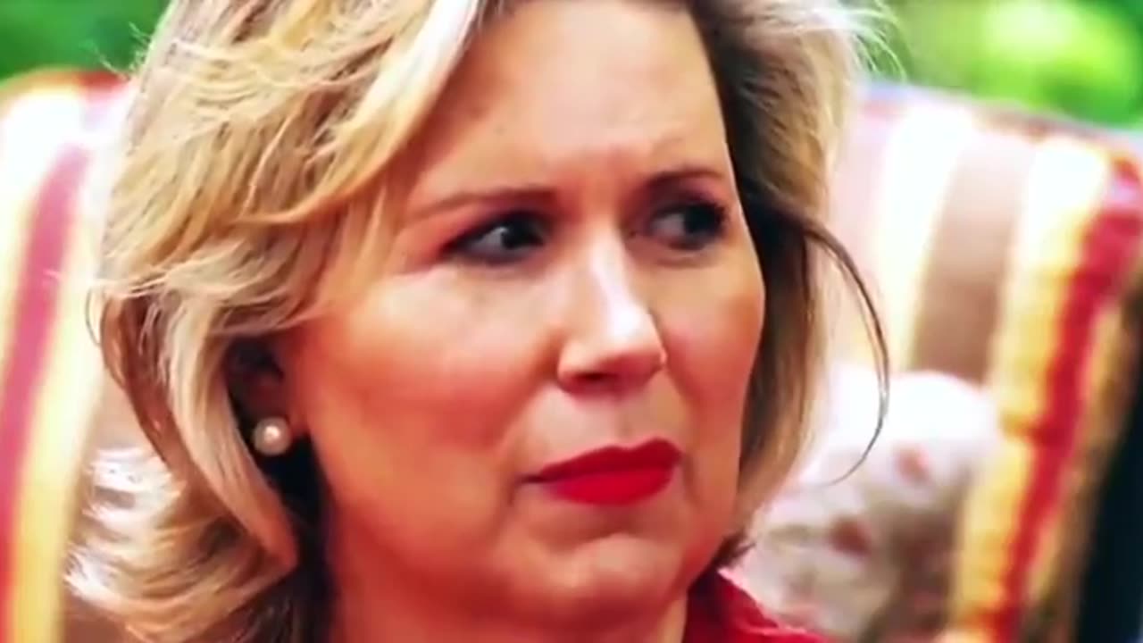 JAW-DROPPING! Kamala Harris' VP Pick Tampon-Tim Walz' Wife Is An Absolute FREAK