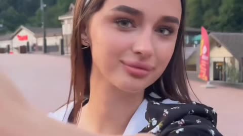 Smooth transition video