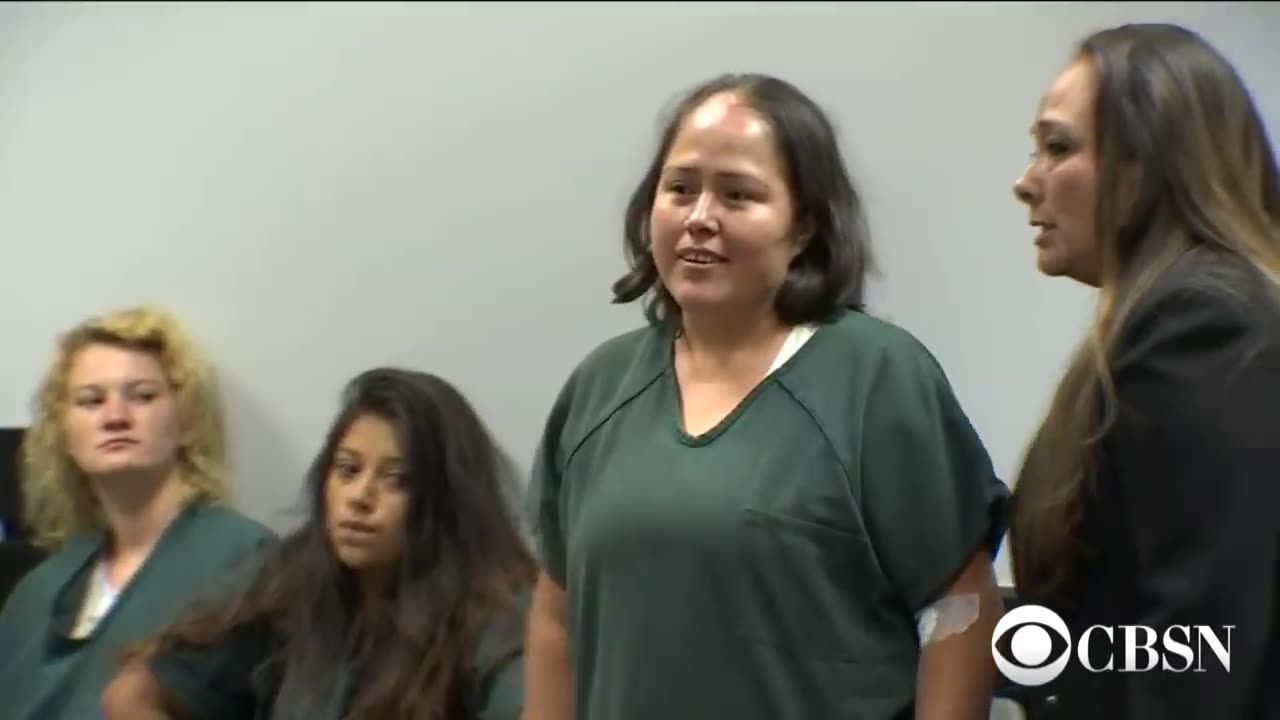Mom accused of killing family shows bizarre behavior in court