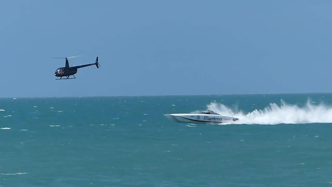 Offshore Super Boat Race Hervey Bay Queensland Australia Part 2