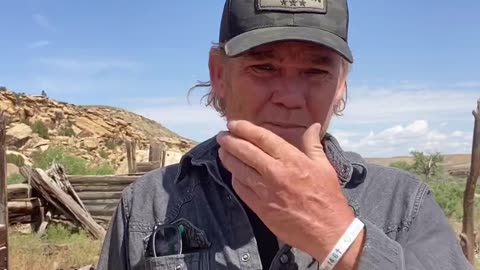 Ricky Schroder, a former child star and award-winning actor, went on Instagram to share...