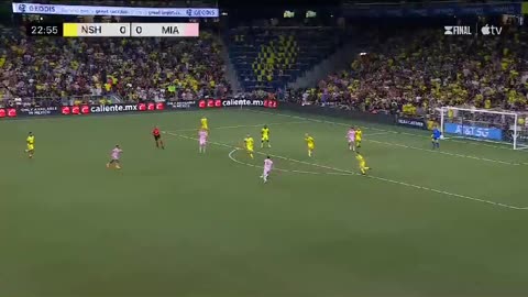 Leo Messi astonishing goal!