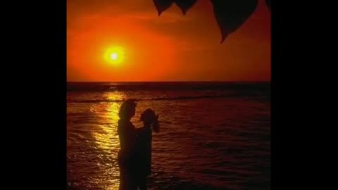 Luis Miguel - Un Hombre Busca Una Mujer