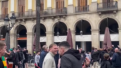 Manchester United Fan Kicks Ball Onto Barcelona Resident's Balcony