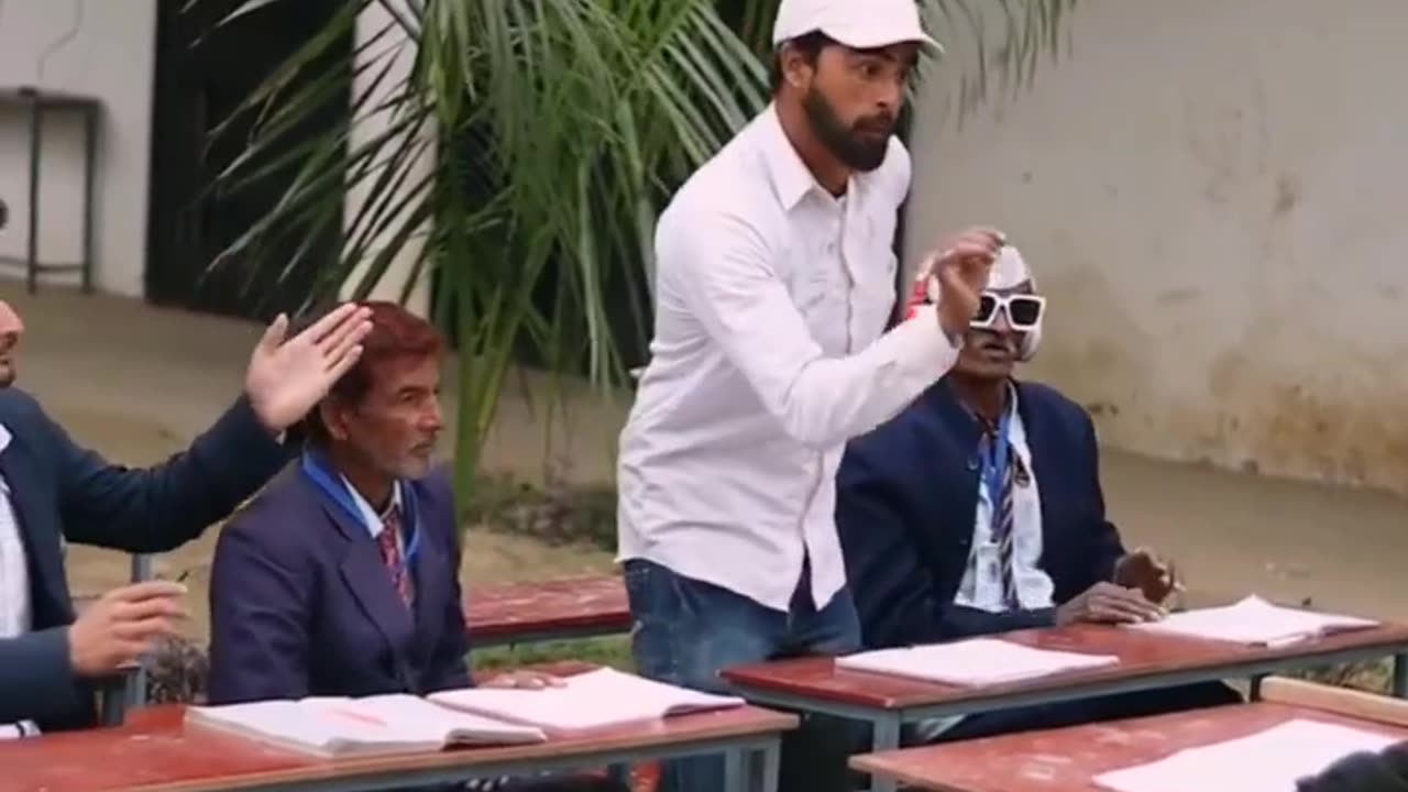 Dam Ha to hasi rock ka dekho 😂🤣😆