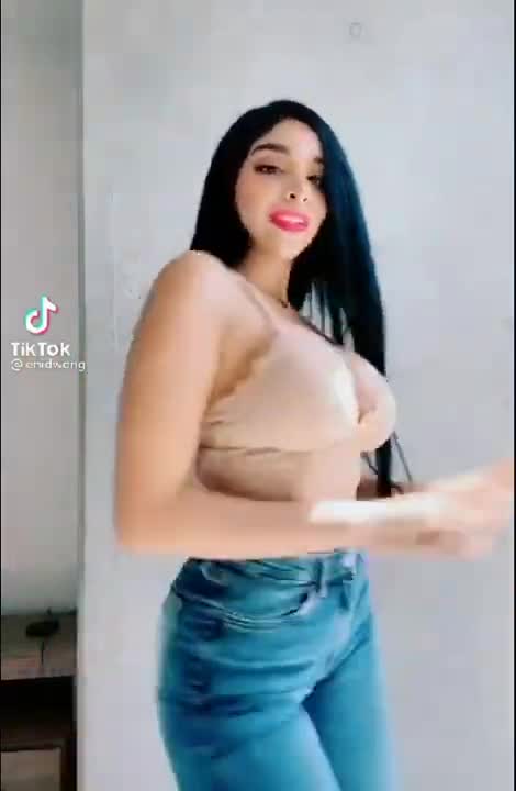 sexy girl tik tok, sexy tik toks, sexy tiktok, tik tok boom boom challenge, sexy women