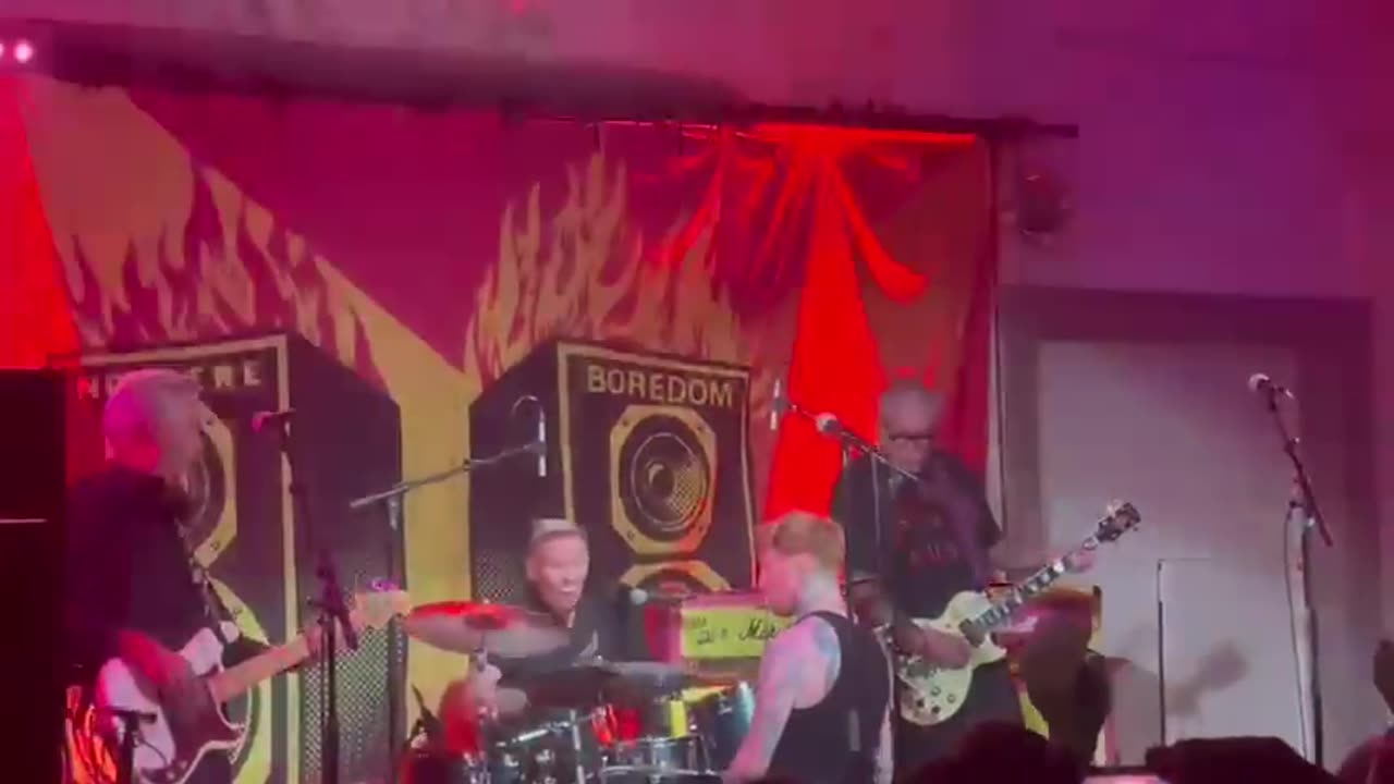 Sex Pistols feat. Frank Carter 'Bodies' live at Bush Hall, London