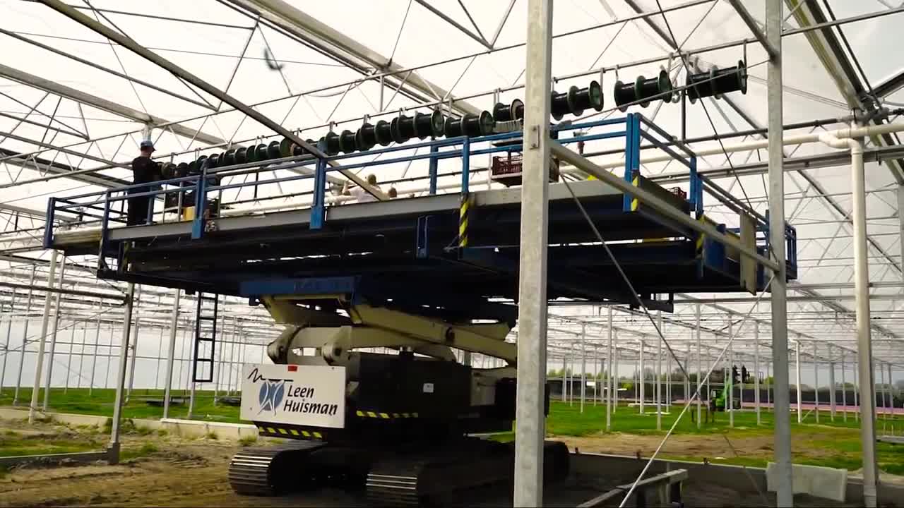 Awesome Hydroponic Strawberries Farming - Modern Agriculture Technology - Strawberries Harvesting