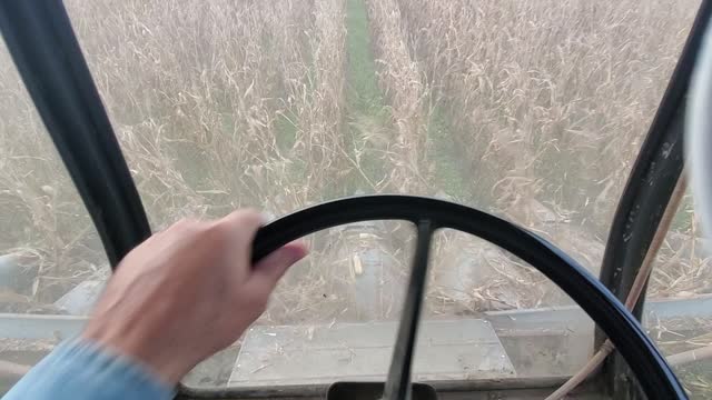 L2 Gleaner Combine