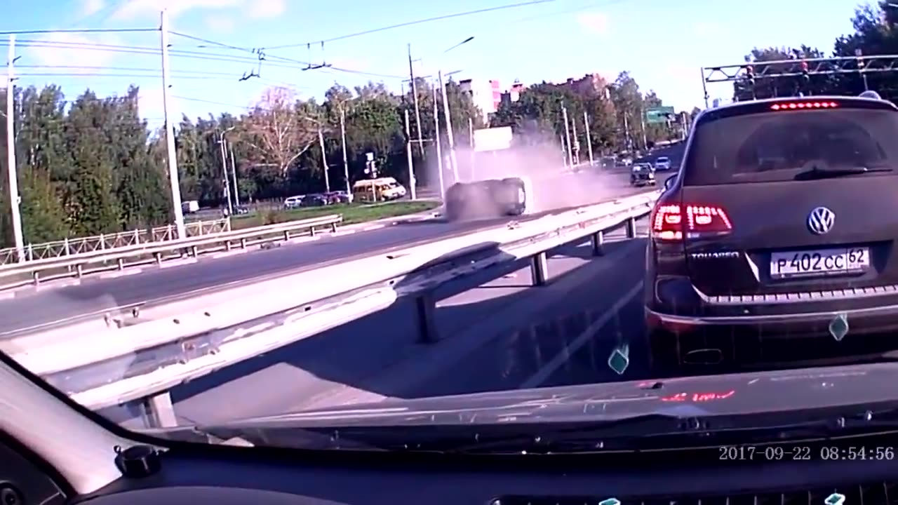 EPIC SUV 4x4 FAILS COMPILATION 2022