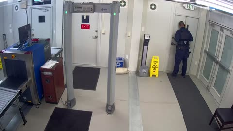 0972USCG00SouthTrailer_2021-01-06_00h20min01s100ms.mp4