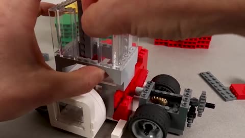 Man makes amazing Domino Machine