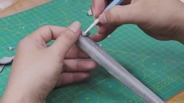 : The master paints resin handicraft for you, art is 01 for appreciation.