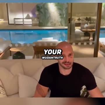 ANDREW TATE SHOWS HIS RIZZ!😎