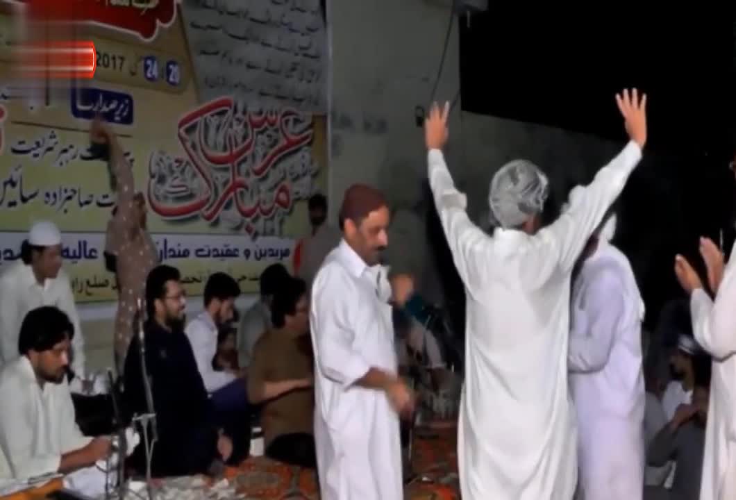 Ustad Raees Khan Vilonist -- Rafta Rafta Woh Meri