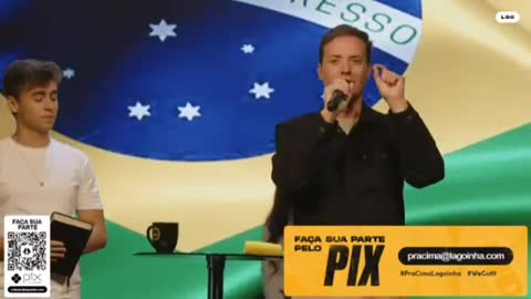 Estude e debata política