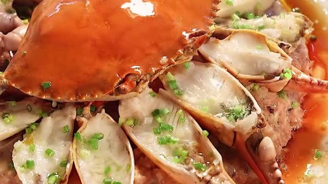 Chinese cuisine "Steamed Crab with Minced meat" making tutorial