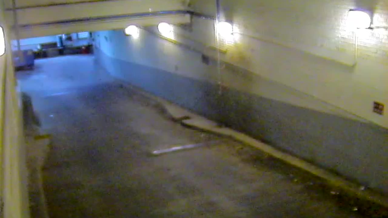 3809FHOBBAGarageRamp_2021-01-06_06h00min00s633ms.mp4