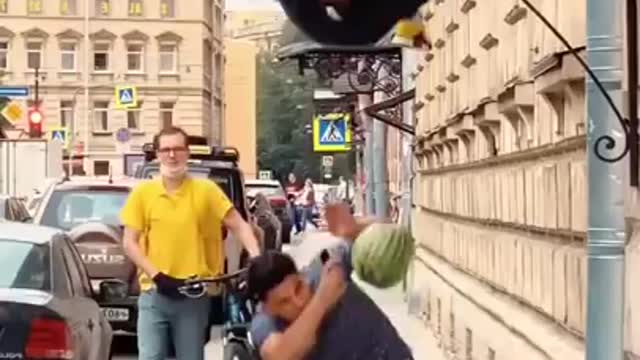 Best flips & people reactions Микс топовых трюков и реакций на сальто😂 #thekiryalife #foryou #реа"