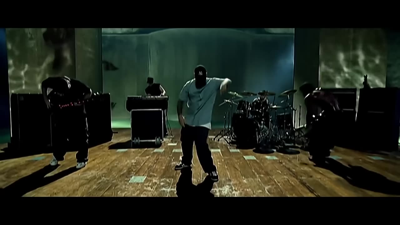 Limp Bizkit - Boiler (Official Music Video)