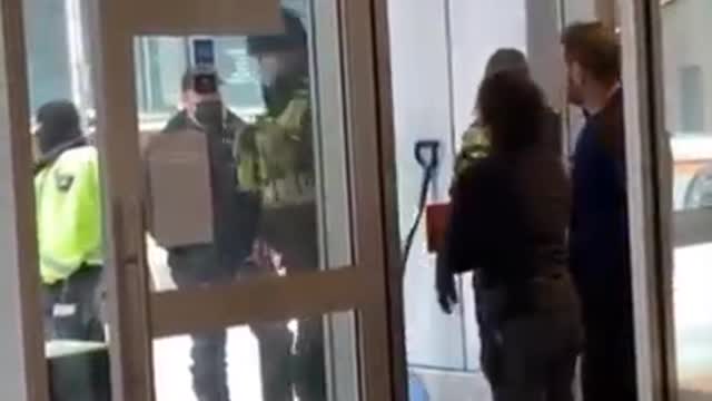 Police Intimidation at Ottawa Cafe