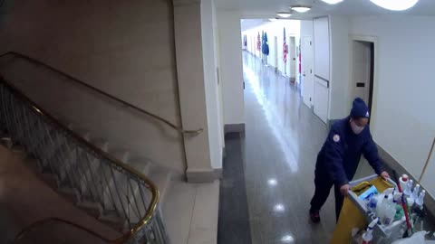 3243LHOB02Stair1_2021-01-06_11h20min00s893ms.mp4