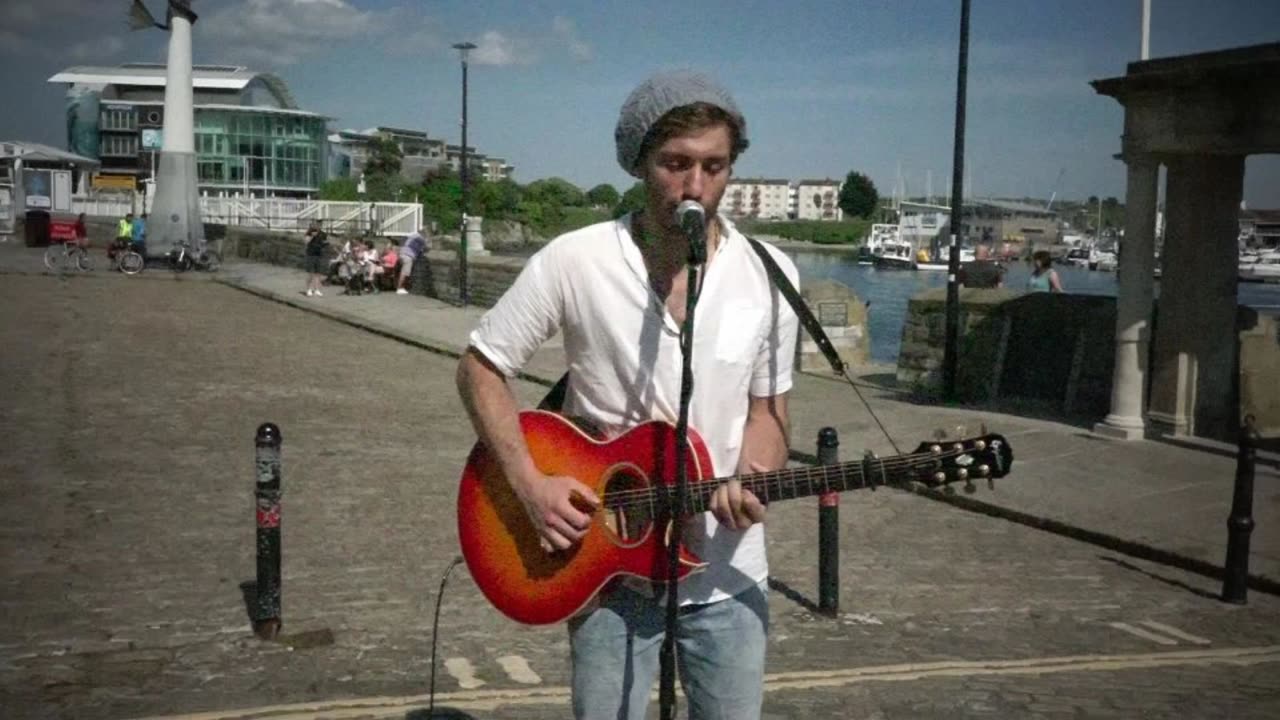 Joe Pully Australian Busking in the Plymouth Barbican Ocean City 2018