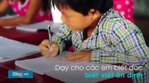 Lớp học miễn phí của sư thầy giữa lòng hồ thủy điện Trị An