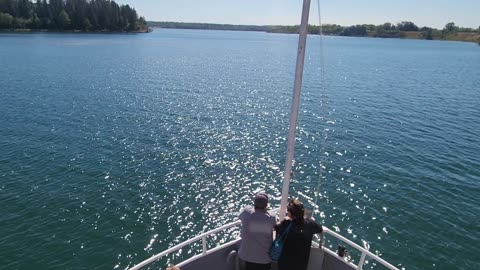 Heritage Provincial Park Calgary, Canada Boat Tour, and See Difference INDIA and Canada People