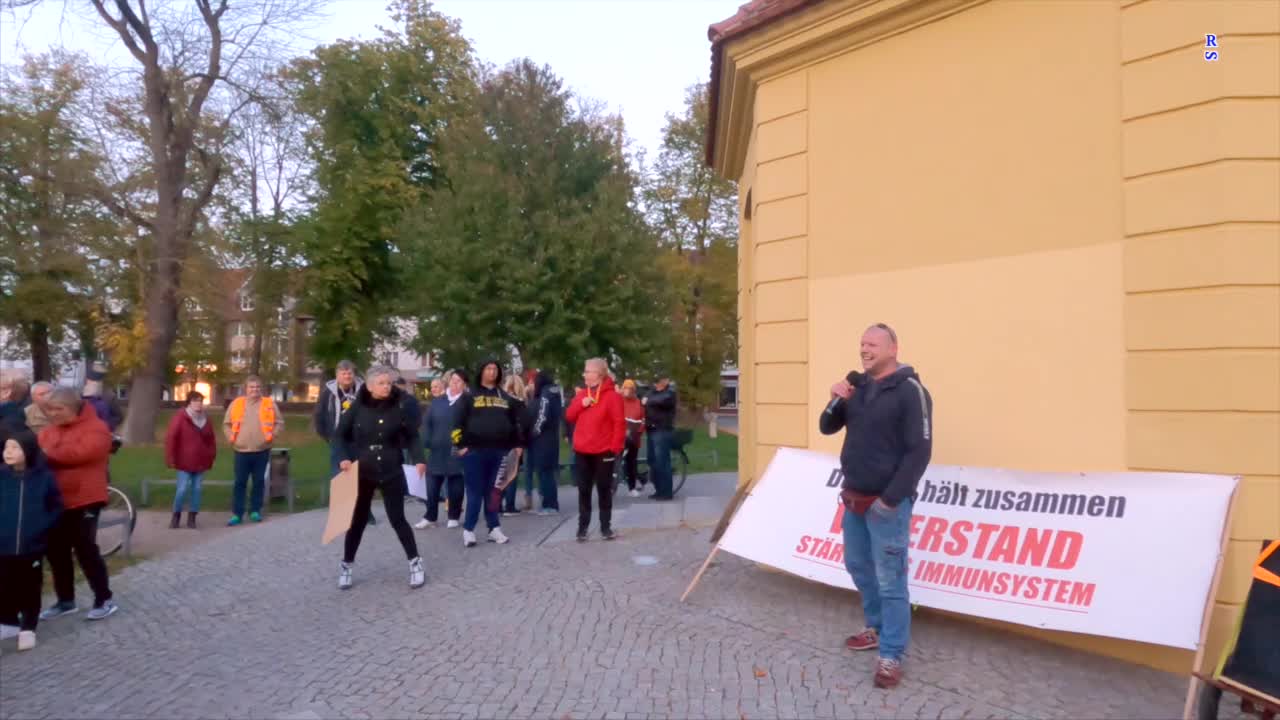 Demmin - Martin eröffnet dei Versammlung 20-10-2022