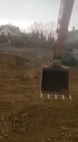 Irish builder calls out the corrupt and farcical housing situation in Ireland