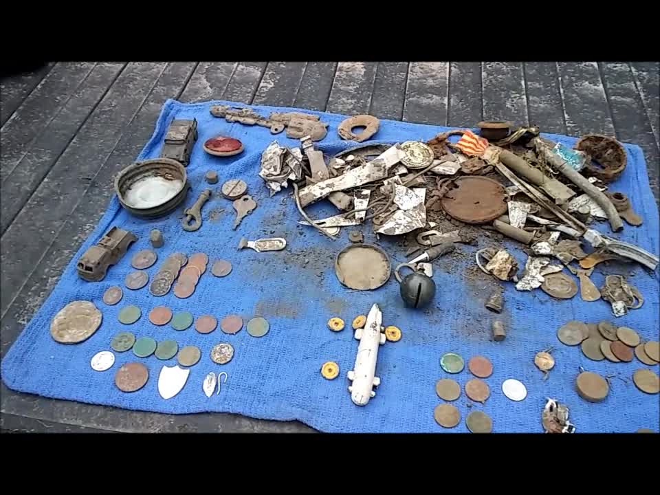 Metal detecting an old farmhouse! Video #81 in my You Tube series!