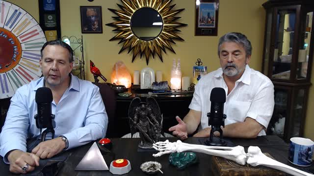 ep. 39. Connections you didn't expect and realizing our "oneness" with God. The universe knows you.