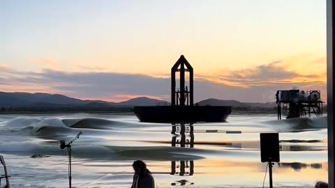 A Wave Machine For Surfers
