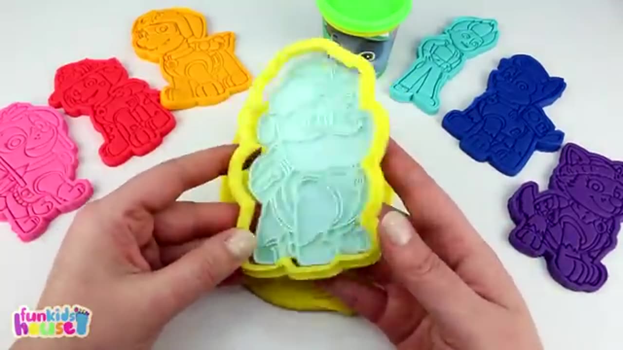 Playing with Paw Patrol Play Doh and Molds with Paw Patrol Characters