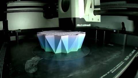 RAINBOW VASE 3D PRINT TIMELAPSE Made with Clipchamp