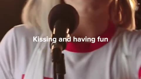 I'm onto you , used to sing along when you played guitar.
