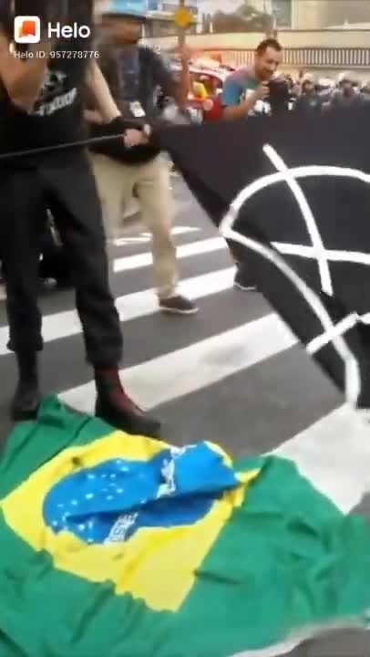 PRESIDENTE BOLSONARO: ESSE É CABRA BOM!