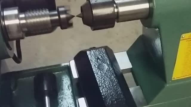 Harbor Freight lathe assembly