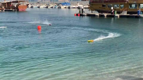 RC Boats RACE In Abu Dhabi Traxxas M41 spartan mono Pro boat Horizon