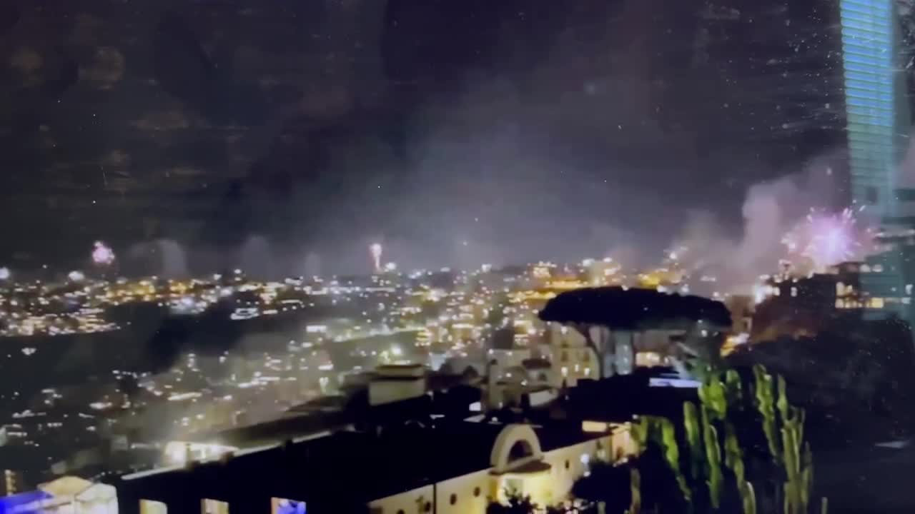 Mayor of Naples banned fireworks on New Years Eve and look what happened