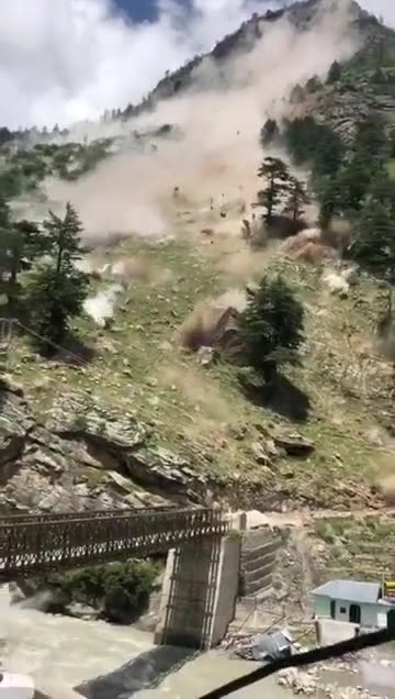 Scary Mountain Rock fall