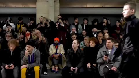 Men's catwalk scene