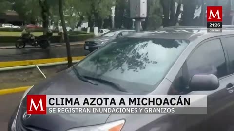 Lluvias intensas en Morelia provocan inundaciones y vehículos bajo el agua