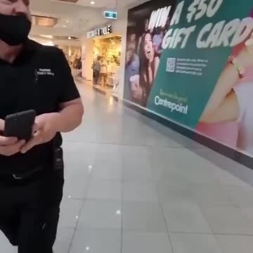 The world is full of insane mask wankers on a power trip.