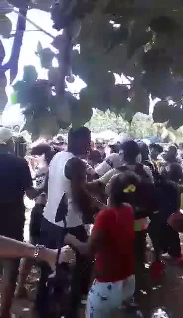Cuba: Police beat and arrest protesters (July 16, 2022)