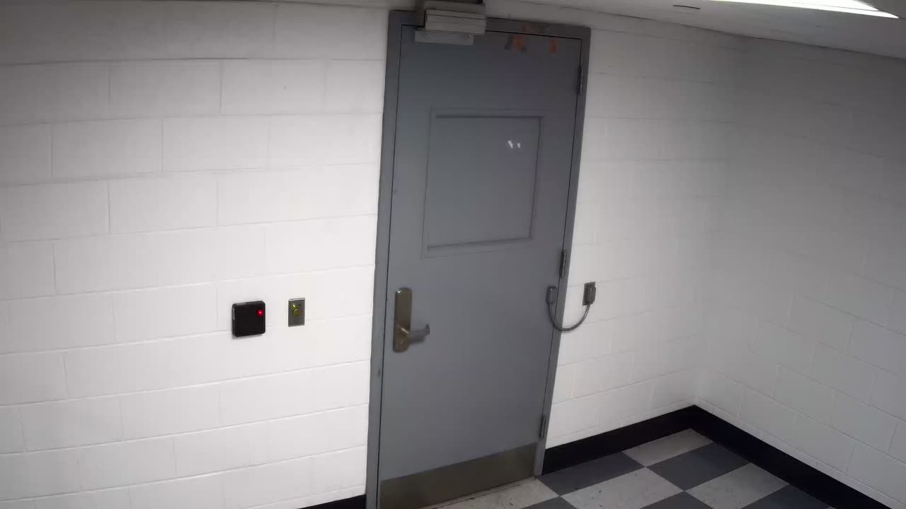 6147RHOBG3G301BExitSecuredSide_2021-01-06_07h00min02s297ms.mp4