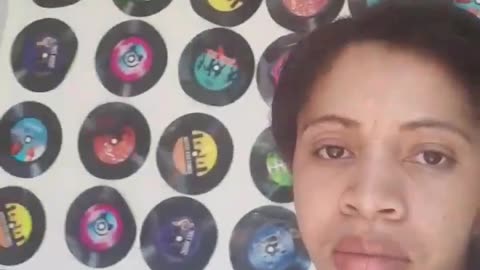 Video Selfie With Vinyl